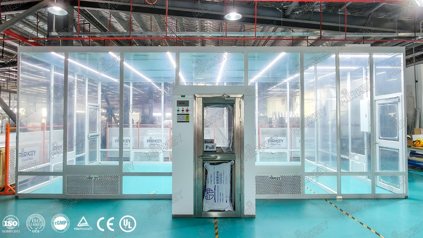 Plastic technology cleanroom with anti-static acrylic walls