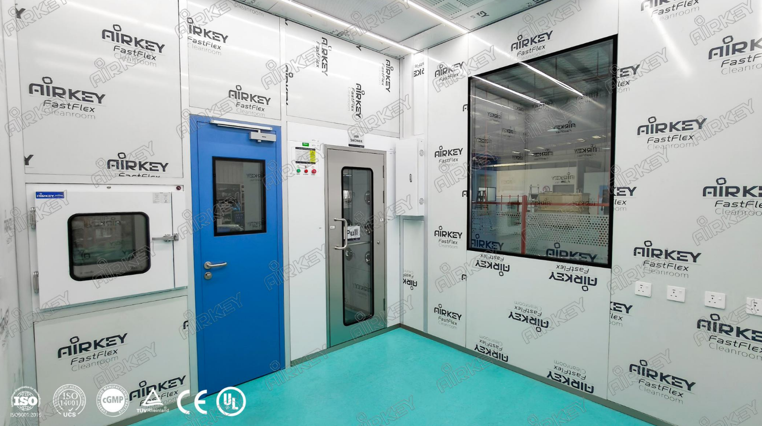 Airkey ISO 5 cleanroom with integrated return air panels