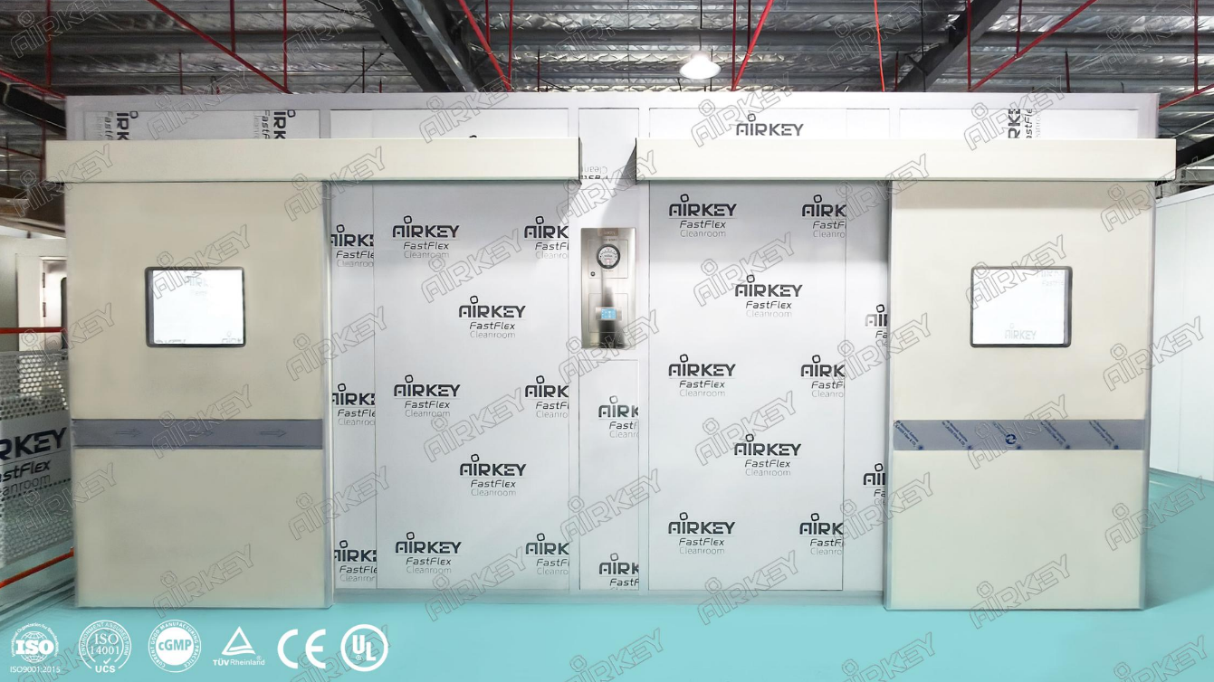 AIRKEY delivered a 41㎡ ISO 7 modular cleanroom in Zhuhai for smart door lock camera module assembly, featuring environmental control, factory pre-assembly and ISO 14644 compliance.